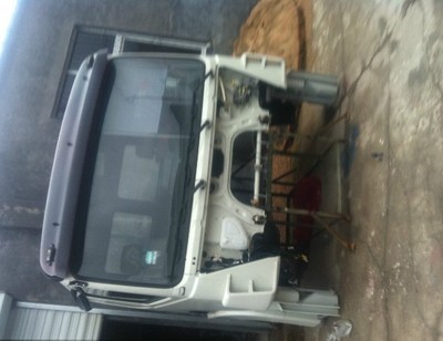 專業(yè)供應(yīng)尼?；炷翑嚢铏C(jī)駕駛室，一站式采購(gòu)平臺(tái)汽配人網(wǎng)詳解